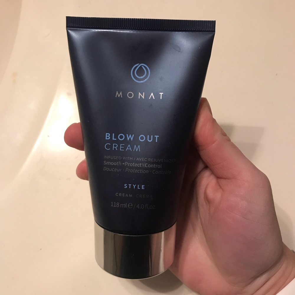 MONAT Blow Out Cream